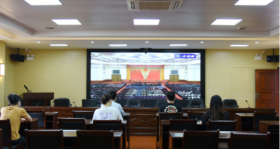 习近平总书记在庆祝中国共产主义青年团成立100周年大会上的重要讲话在广宁法院引起热烈反响448.png
