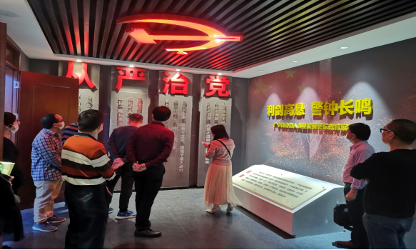 图片1.png