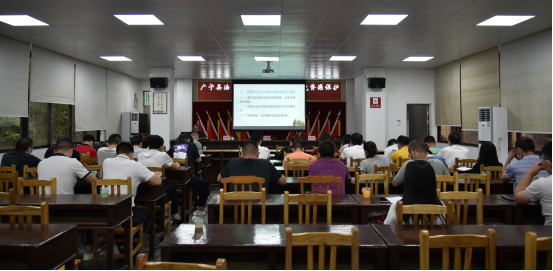 广宁法院送法进企业举办环境资源保护专题普法宣讲会445.png